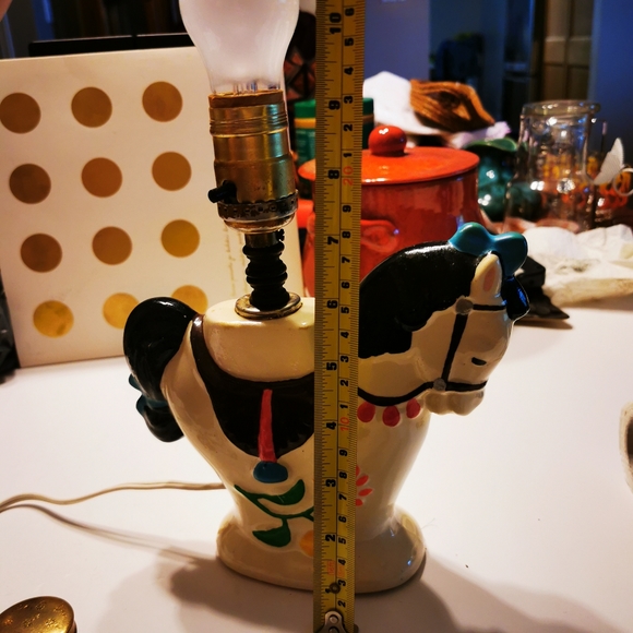 Vintage Ceramic Nursery Lamp / Horse / Flowers - Picture 11 of 16